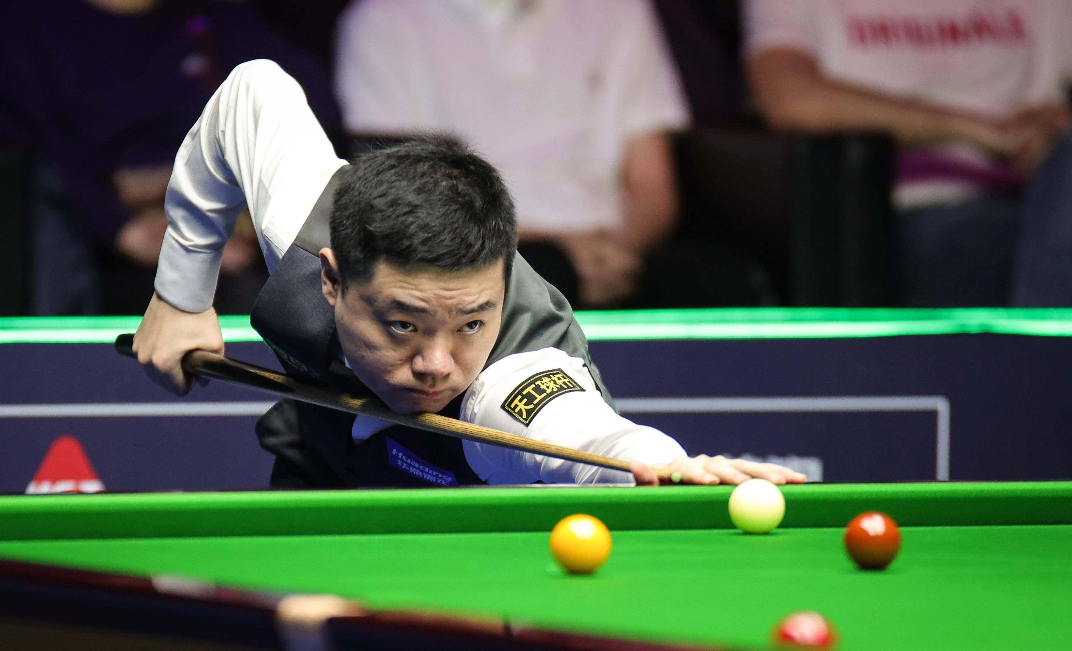 特索涅夫通 特索涅夫通