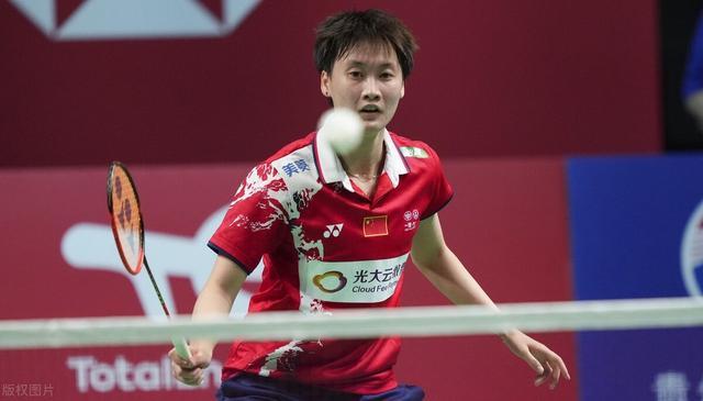 离冠军已经 离冠军已经